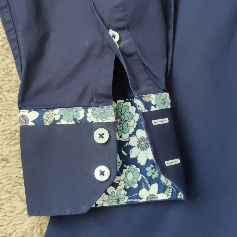 Banana Lemon Button up  - Picture 3 of 6